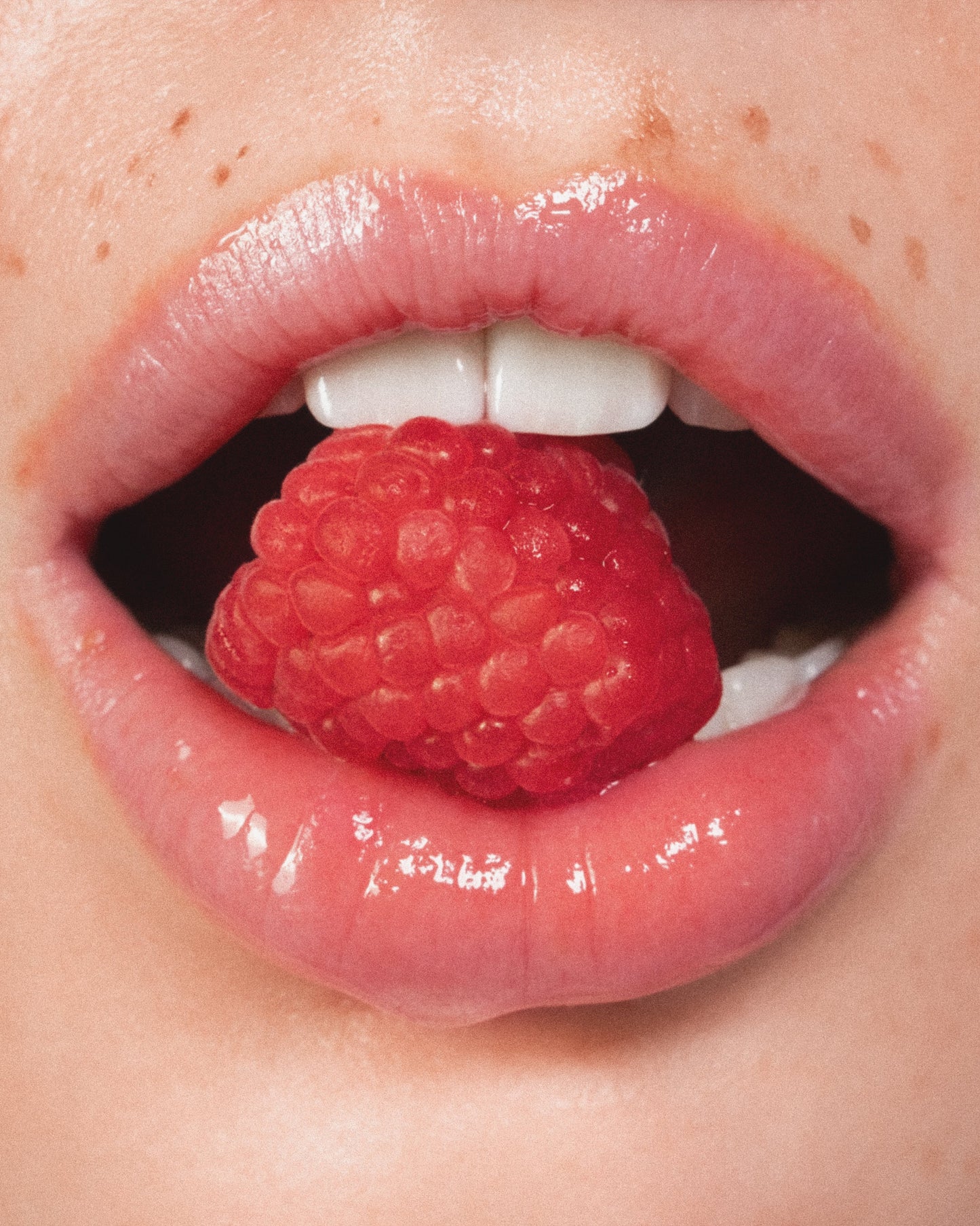 Anfisa An-Gloss Berry Crumbl
